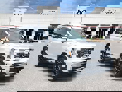 New 2025 Kia Telluride S