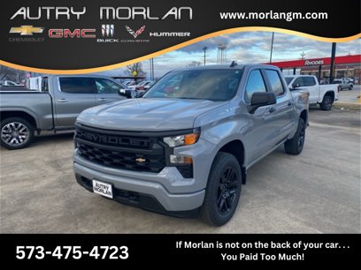 New 2025 Chevrolet Silverado 1500 Custom w/ Turbomax Blackout Package