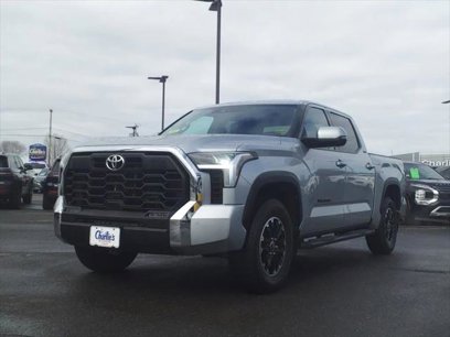 Certified 2022 Toyota Tundra SR5