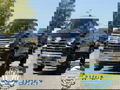 New 2025 Chevrolet Silverado 1500 LTZ w/ LTZ Premium Package