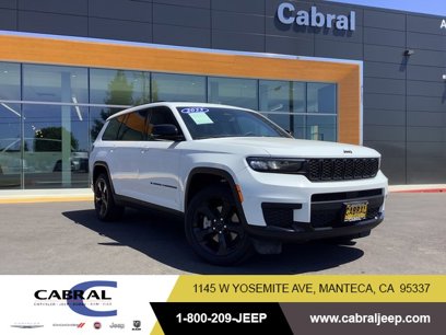 Used 2023 Jeep Grand Cherokee L Laredo