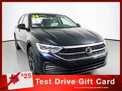 Used 2024 Volkswagen Jetta SE