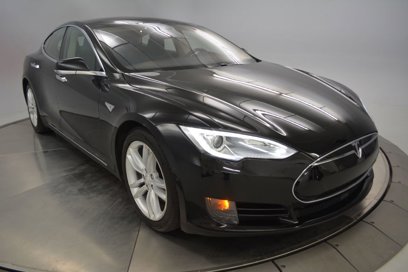 Used 2015 Tesla Model S 70D