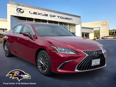 New 2025 Lexus ES 300h w/ Luxury Package