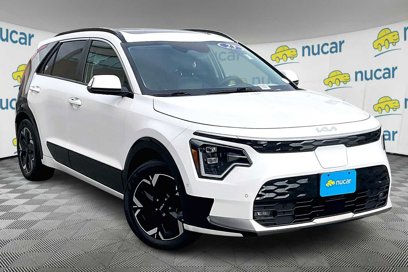Used 2023 Kia Niro Wave w/ Wave Preserve Package