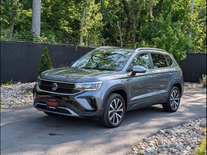 Certified 2022 Volkswagen Taos SE