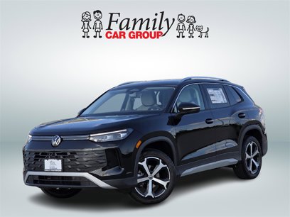 New 2025 Volkswagen Tiguan SE