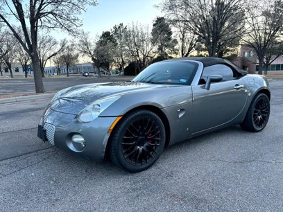 Used 2006 Pontiac Solstice Convertible w/ Premium Package