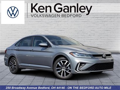 New 2025 Volkswagen Jetta SE