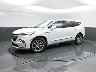 Used 2022 Buick Enclave Essence