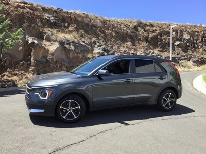 Used 2024 Kia Niro LX
