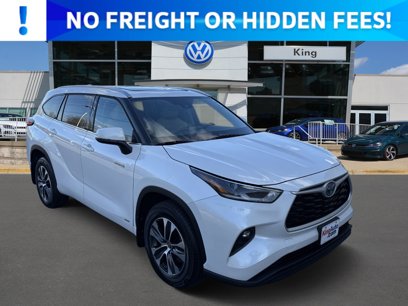 Used 2021 Toyota Highlander XLE