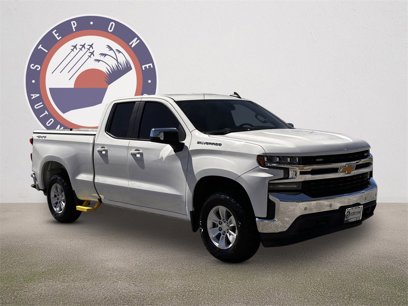 Used 2020 Chevrolet Silverado 1500 LT w/ Convenience Package