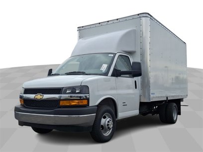New 2024 Chevrolet Express 4500 w/ Power Convenience Package