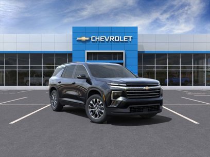 New 2025 Chevrolet Traverse LT w/ Sun and Wheel Package