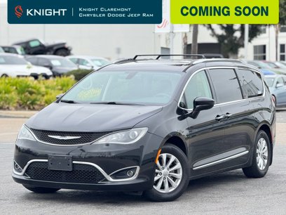 Used 2018 Chrysler Pacifica Touring-L