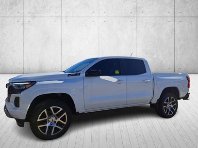 Used 2023 Chevrolet Colorado Z71 w/ Z71 Convenience Package 2