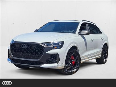 New 2025 Audi RS Q8 performance
