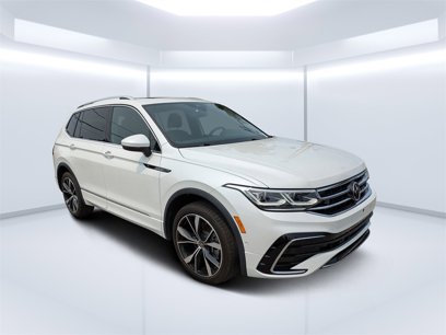Used 2023 Volkswagen Tiguan SEL R-Line