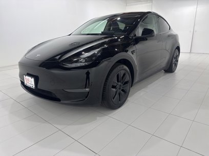 Used 2025 Tesla Model Y Long Range