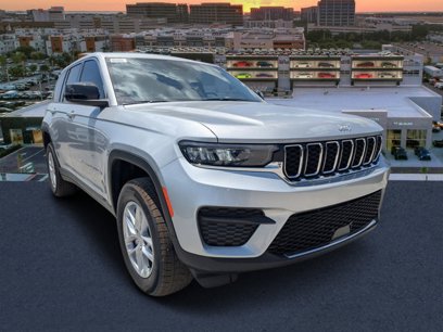 New 2025 Jeep Grand Cherokee Laredo X