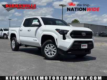 New 2025 Toyota Tacoma SR5