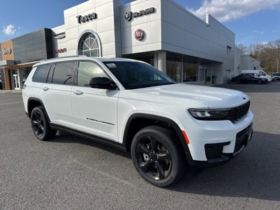 New 2025 Jeep Grand Cherokee L Altitude