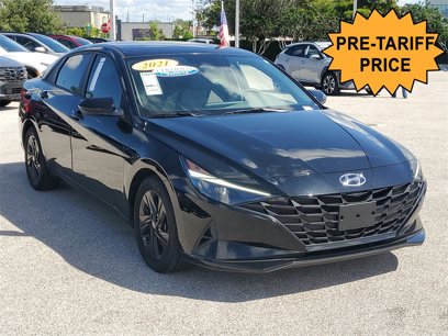 Certified 2021 Hyundai Elantra SEL