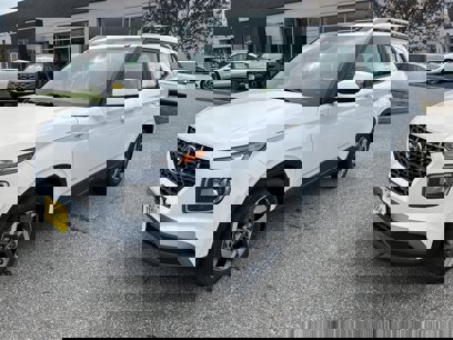 New 2025 Hyundai Venue SEL