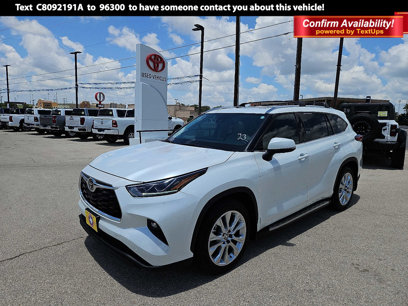 Used 2022 Toyota Highlander Limited