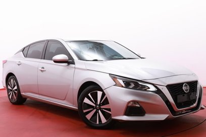 Used 2021 Nissan Altima 2.5 SV