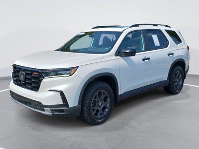 Used 2025 Honda Pilot TrailSport