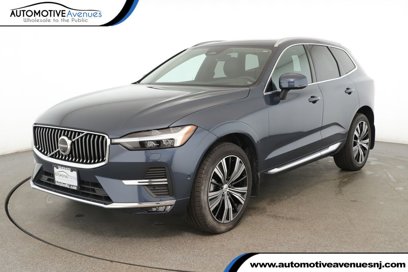 Used 2022 Volvo XC60 B5 Inscription w/ Advanced Package