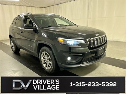 Used 2019 Jeep Cherokee Latitude Plus w/ Comfort/Convenience Group