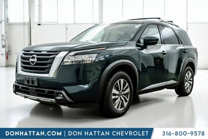 Used 2023 Nissan Pathfinder SL