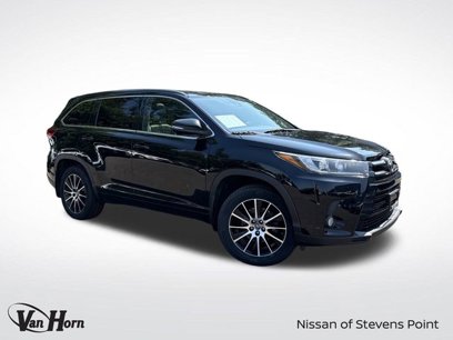 Used 2017 Toyota Highlander SE