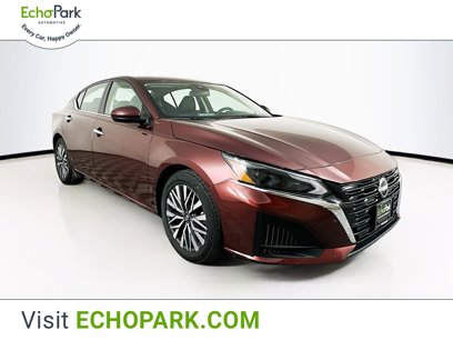 Used 2023 Nissan Altima 2.5 SV
