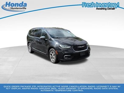 Used 2023 Chrysler Pacifica Limited