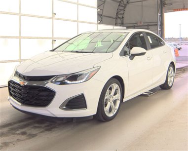 Used 2019 Chevrolet Cruze Premier w/ Sun And Sound Package
