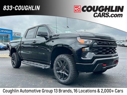 New 2025 Chevrolet Silverado 1500 Custom Trail Boss w/ LPO, Dark Essentials Package