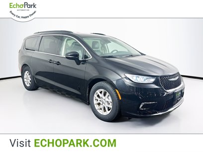 Used 2022 Chrysler Pacifica Touring-L