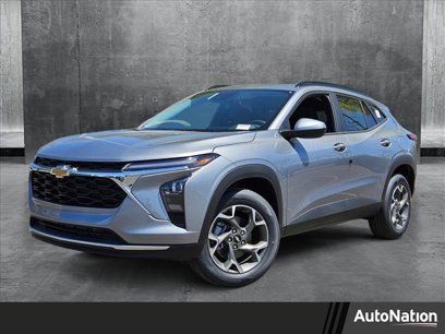 New 2025 Chevrolet Trax LT w/ Sunroof Package