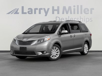 Used 2017 Toyota Sienna AWD