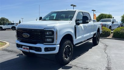 New 2025 Ford F250 Lariat w/ Tremor Off-Road Package