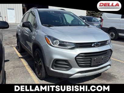 Used 2022 Chevrolet Trax LT w/ Redline Edition