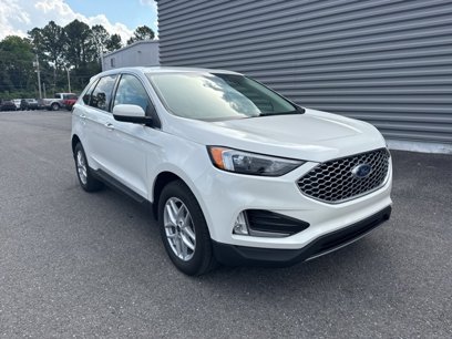 Used 2023 Ford Edge SEL w/ Convenience Package