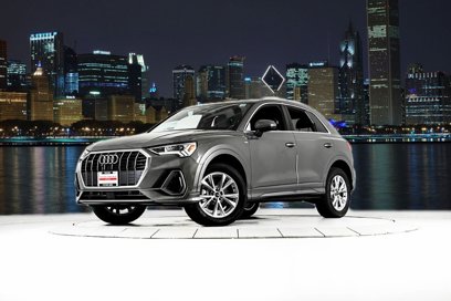 New 2025 Audi Q3 2.0T Premium