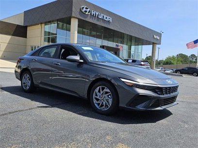 New 2025 Hyundai Elantra Blue