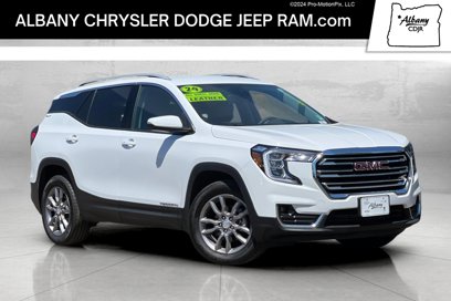 Used 2024 GMC Terrain SLT