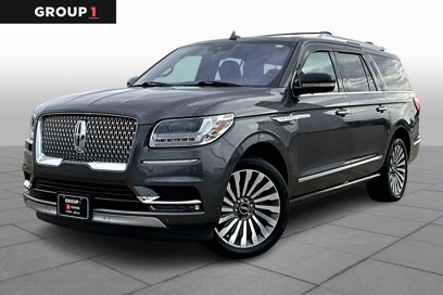 Used 2018 Lincoln Navigator L Reserve w/ Technology Package